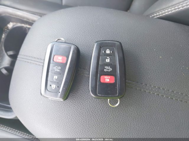 2021 TOYOTA RAV4 2T3C1RFV0MW107651 Photo 10
