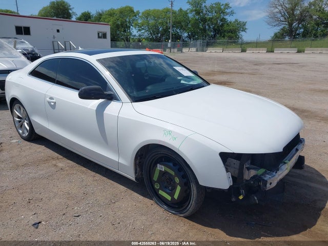 2013 AUDI A5 WAUCFAFR4DA046449 Photo 0