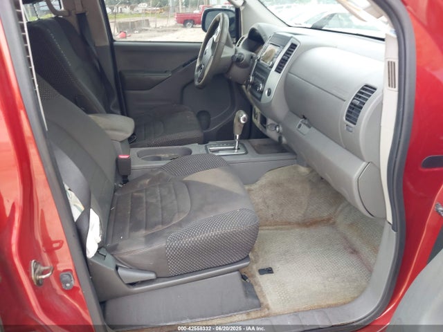 1N6AD0ER3GN720130 Nissan 2016