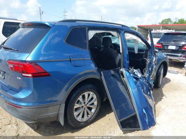 2018 VOLKSWAGEN TIGUAN 3VV1B7AX0JM028674 Photo 5