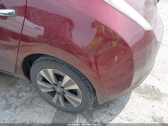 1N4BZ0CP9GC303476 Nissan 2016