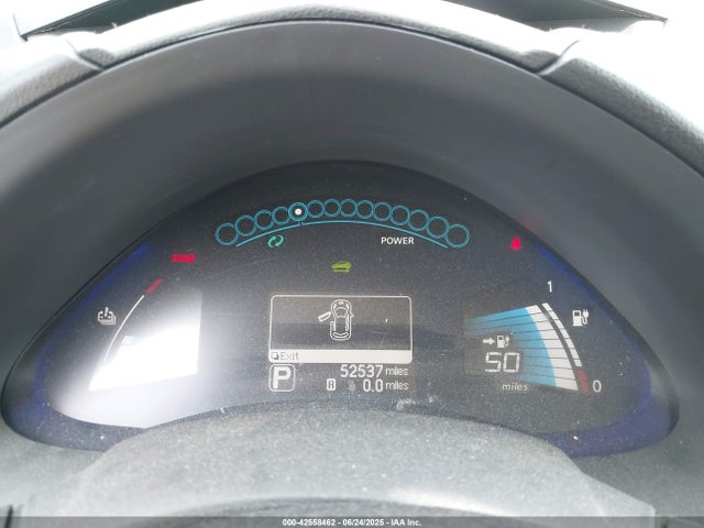 1N4BZ0CP9GC303476 Nissan 2016