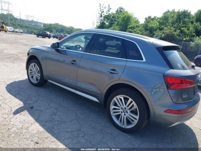 2018 AUDI Q5 WA1CNBFYXJ2055921 Photo 2
