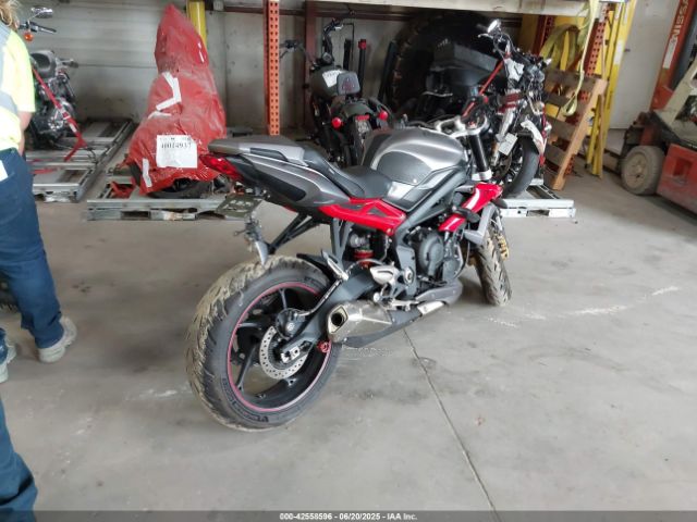 2014 TRIUMPH MOTORCYCLE STREET TRIPLE SMTL03NEXET625192 Photo 3