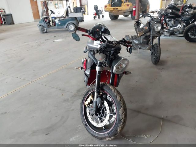 2014 TRIUMPH MOTORCYCLE STREET TRIPLE SMTL03NEXET625192 Photo 4