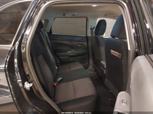 2018 MITSUBISHI OUTLANDER SPORT JA4AP3AU8JZ024640 Photo 7