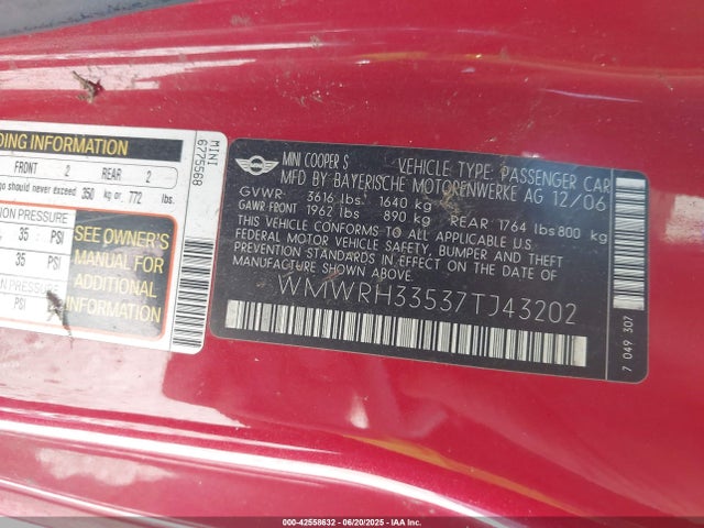 2007 MINI COOPER S WMWRH33537TJ43202 Photo 8