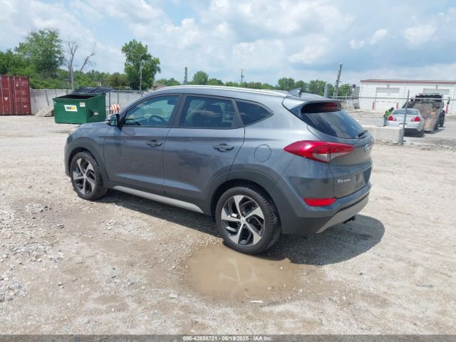 2018 HYUNDAI TUCSON KM8J3CAL9JU752050 Photo 2