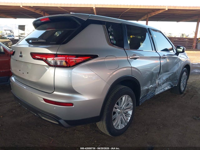 JA4J4UA82RZ062670 Mitsubishi Outlander