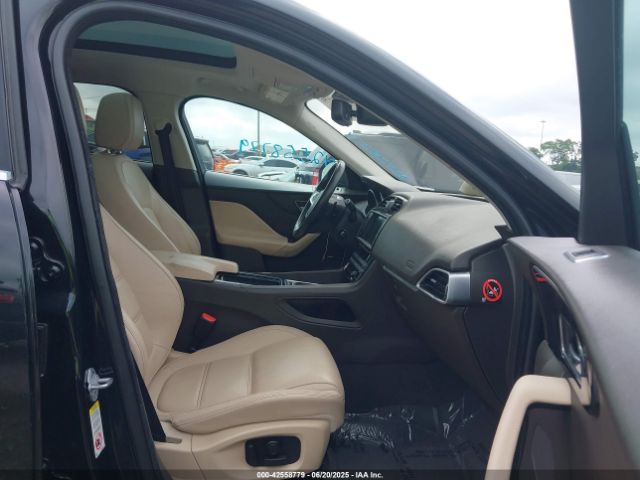 2018 JAGUAR F-PACE SADCK2FN1JA256864 Photo 4