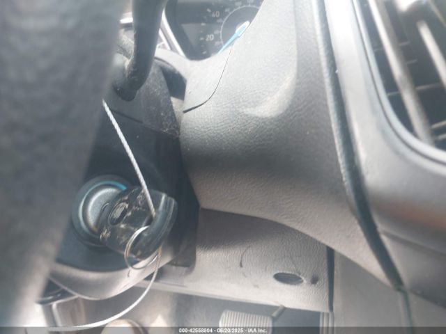 1FADP3E25GL306862 Ford 2016