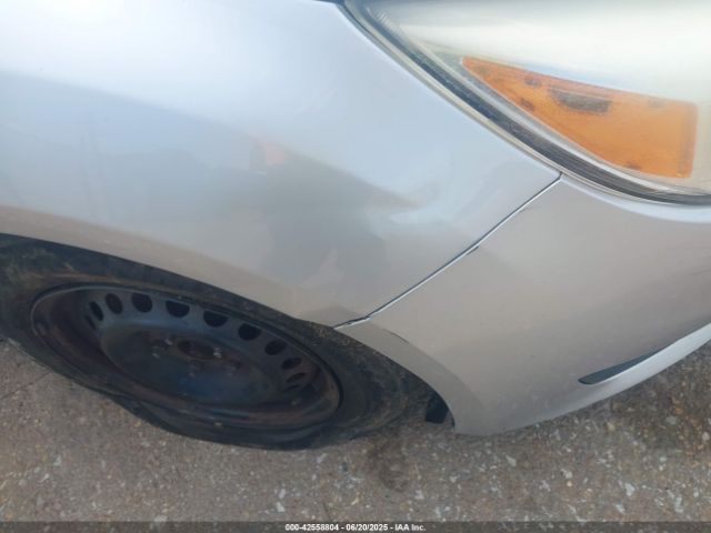 1FADP3E25GL306862 Ford 2016