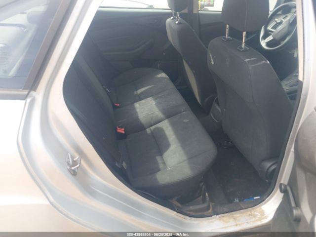 1FADP3E25GL306862 Ford 2016