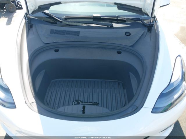 2023 TESLA MODEL 3 5YJ3E1EA3PF484277 Photo 9