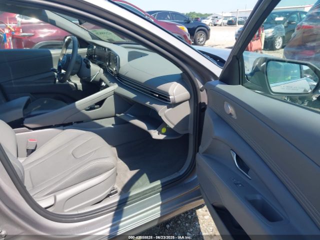 2022 HYUNDAI ELANTRA KMHLN4AG2NU344748 Photo 4