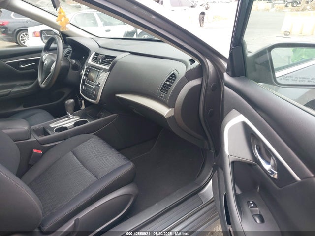 1N4AL3AP2GC226838 Nissan 2016