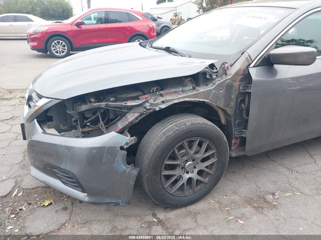 1N4AL3AP2GC226838 Nissan 2016
