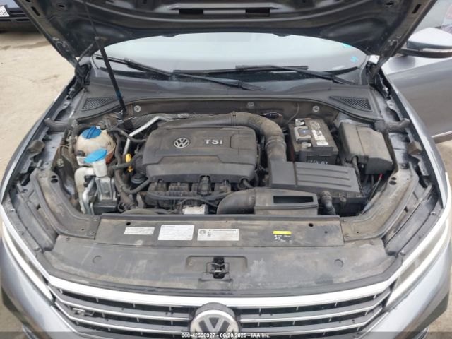 2017 VOLKSWAGEN PASSAT 1VWDT7A32HC063344 Photo 9