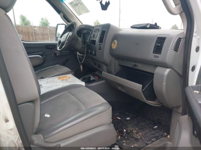 1N6BF0LY9EN100789 Nissan 2014