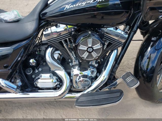 2012 HARLEY-DAVIDSON FLTRX 1HD1KHM19CB661758 Photo 7