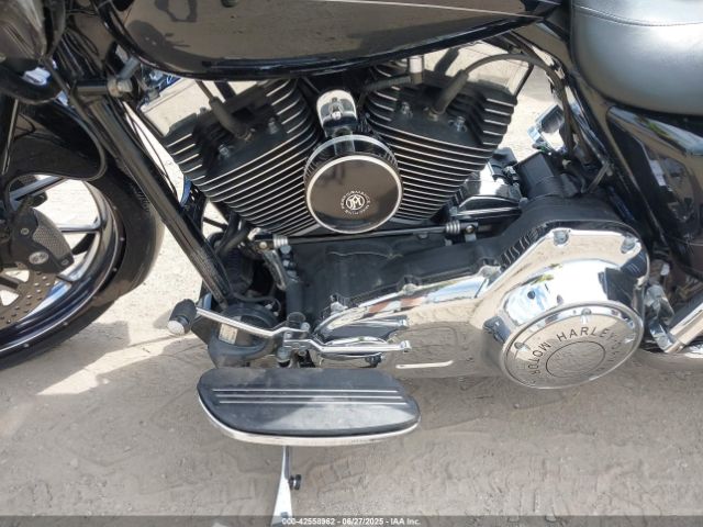 2012 HARLEY-DAVIDSON FLTRX 1HD1KHM19CB661758 Photo 8