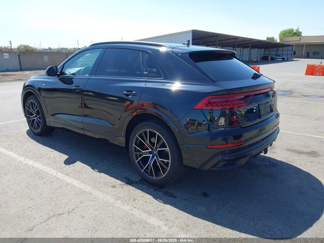 2021 AUDI Q8 WA1FVAF14MD011805 Photo 2
