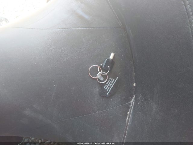 2014 HARLEY-DAVIDSON FLHTCU 1HD1FCM15EB605620 Photo 10