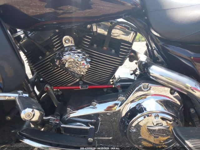 2014 HARLEY-DAVIDSON FLHTCU 1HD1FCM15EB605620 Photo 8