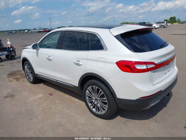 Lincoln 2016 2016 2LMTJ8LR5GBL40076 Image 3