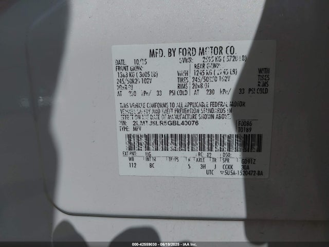 Lincoln 2016 2016 2LMTJ8LR5GBL40076 Image 9