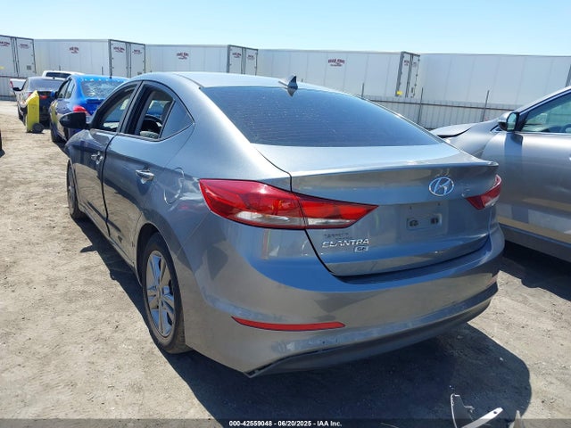 KMHD74LF0HU117050 Hyundai 2017