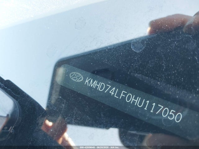 KMHD74LF0HU117050 Hyundai 2017