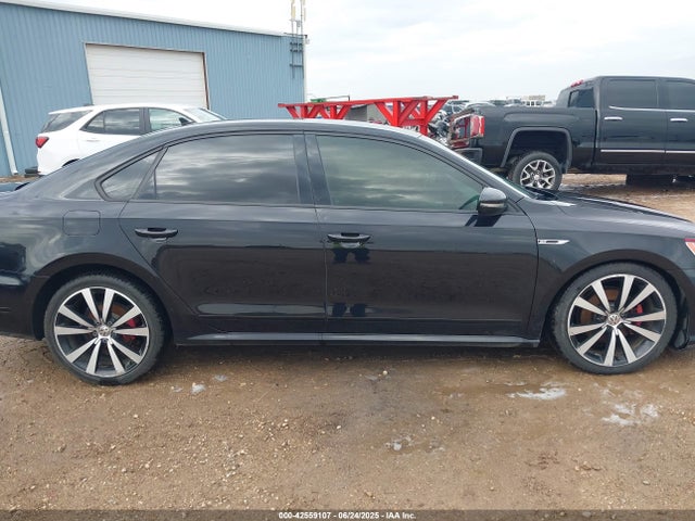 1VWJM7A34JC033977 Volkswagen 2018