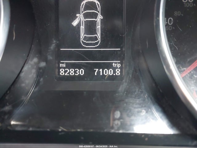 1VWJM7A34JC033977 Volkswagen 2018