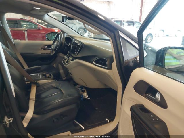 2018 CHRYSLER PACIFICA 2C4RC1EG2JR197741 Photo 4