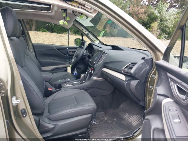 2024 SUBARU FORESTER JF2SKAKC3RH430086 Photo 4