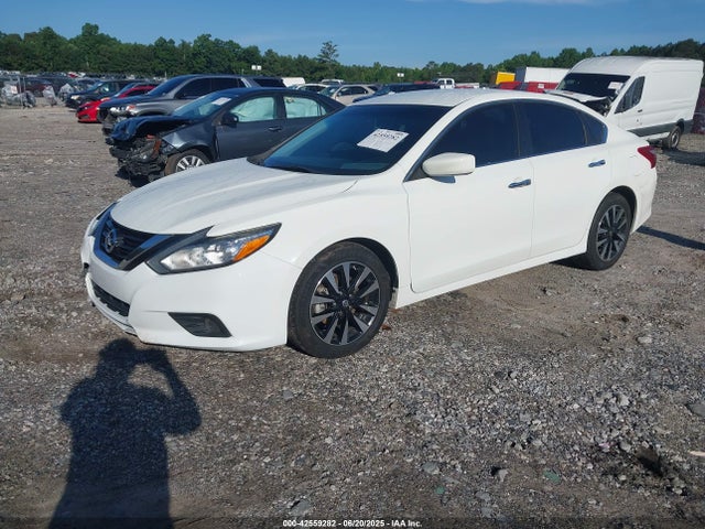1N4AL3AP0JC211276 Nissan 2018