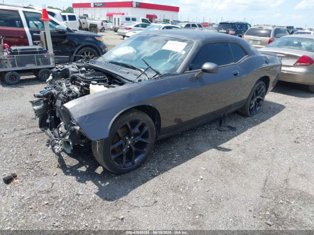 2021 DODGE CHALLENGER 2C3CDZAG8MH556015 Photo 1