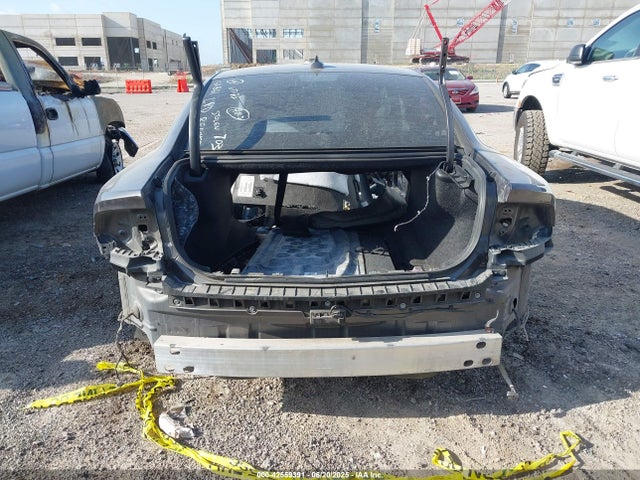 2C3CDXGJ8KH725972 Dodge 2019