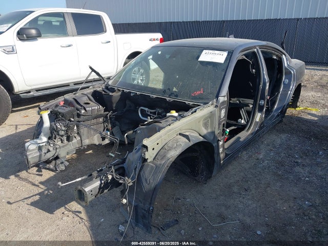 2C3CDXGJ8KH725972 Dodge 2019