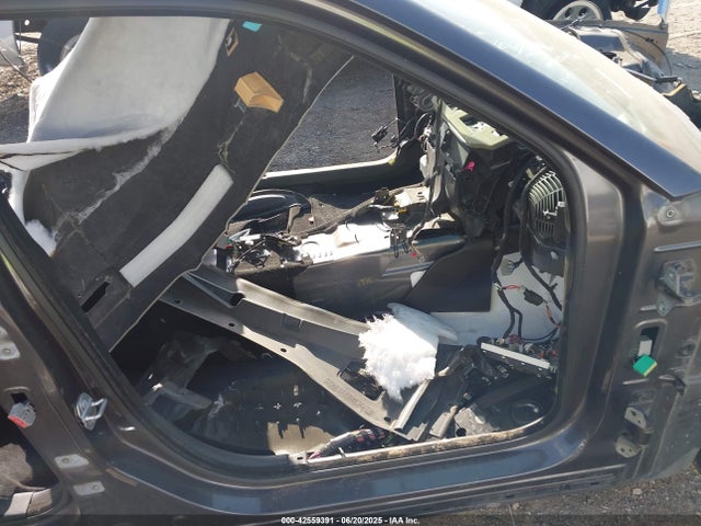 2C3CDXGJ8KH725972 Dodge 2019