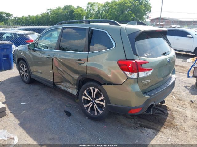 2019 SUBARU FORESTER JF2SKASC4KH470649 Photo 2