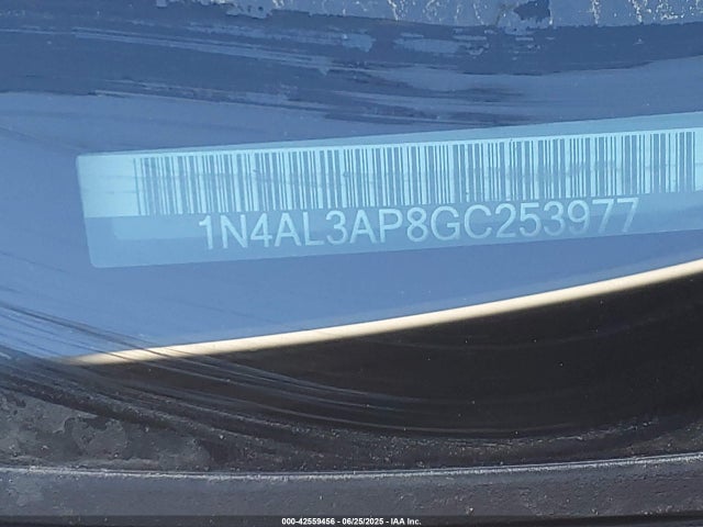 1N4AL3AP8GC253977 Nissan 2016