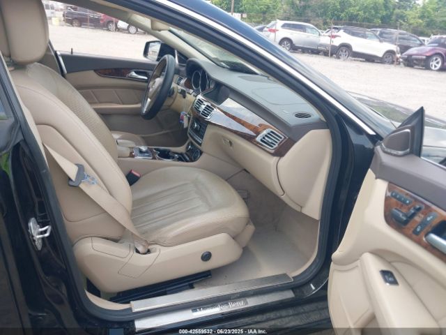 2013 MERCEDES-BENZ CLS 550 WDDLJ9BB4DA064741 Photo 4