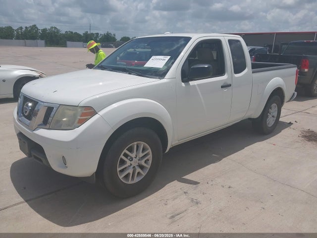 1N6AD0CU5FN731636 Nissan 2015