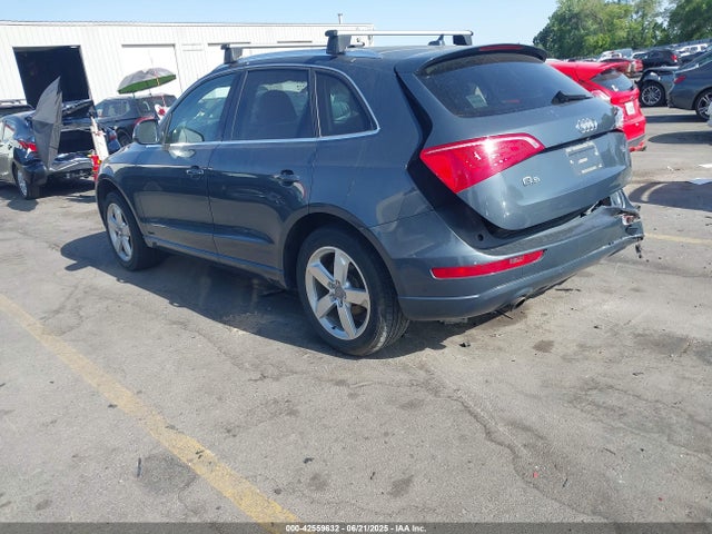 2010 AUDI Q5 WA1VKAFP1AA041754 Photo 2