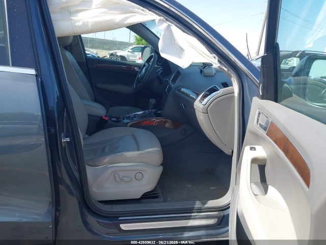 2010 AUDI Q5 WA1VKAFP1AA041754 Photo 4