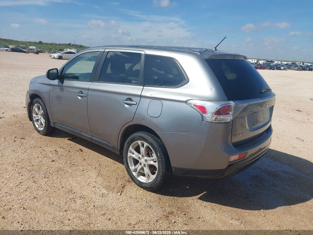 Mitsubishi mivec 2014 JA4AD3A3XEZ019235 Image 3