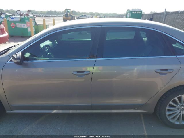 1VWBT7A37GC029339 Volkswagen Passat
