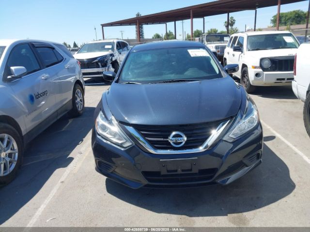 1N4AL3AP5HC487141 Nissan 2017
